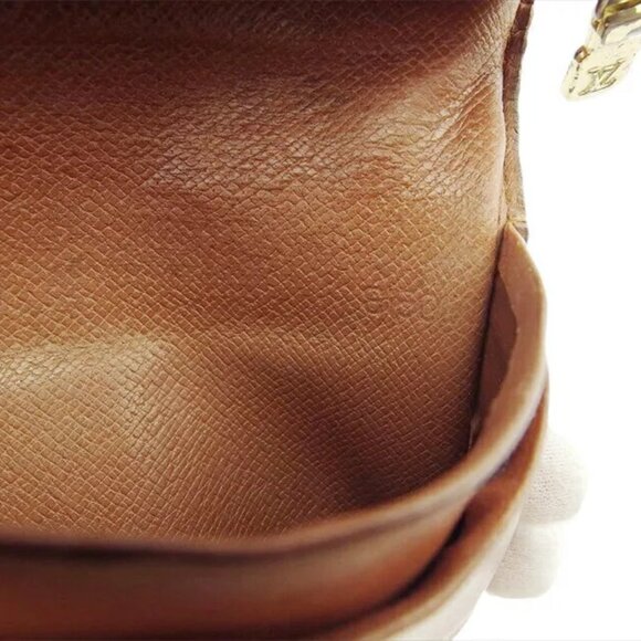 LOUIS VUITTON Bi -fold Wallet Monogram Monogram Canvas Authentic USED T21247 - Picture 4 of 10